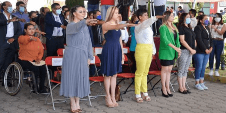 Norma Layón toma protesta a consejos de participación ciudadana en Texmelucan
