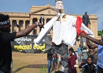 Sri Lanka elige nuevo presidente entre máxima seguridad y miedo