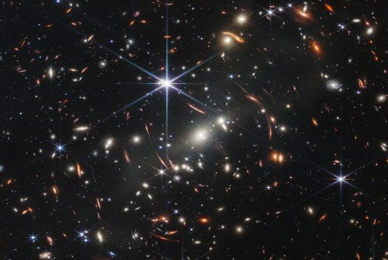 Nasa revela «La imagen más profunda y nítida del universo hasta ahora»