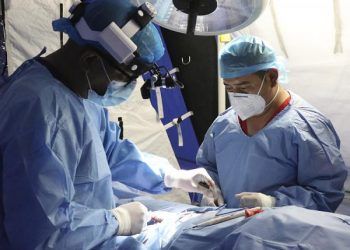 Salud Puebla beneficia a pobladores de Huehuetlán con cirugías ambulatorias