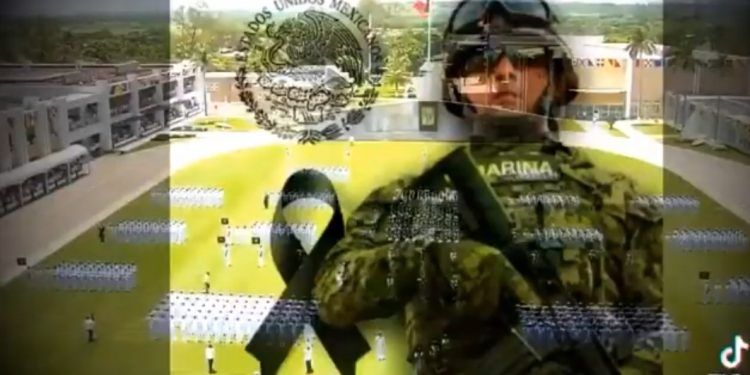 Despiden a los 14 marinos muertos tras accidente aéreo en Sinaloa 