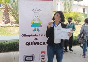 Estudiante de la Preparatoria Benito Juárez BUAP gana medalla de plata en Olimpiada Estatal de Química