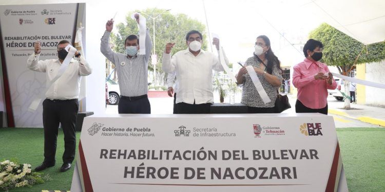 Rehabilitación y nuevas calles son inauguradas en Tehuacán