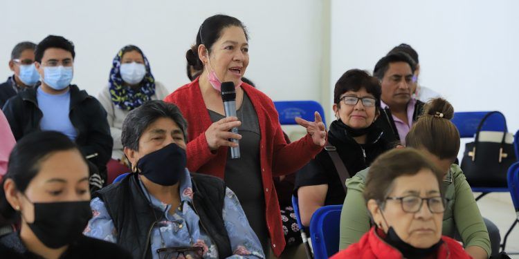 Cocineras tradicionales asisten al curso “La ruta del chile en nogada”