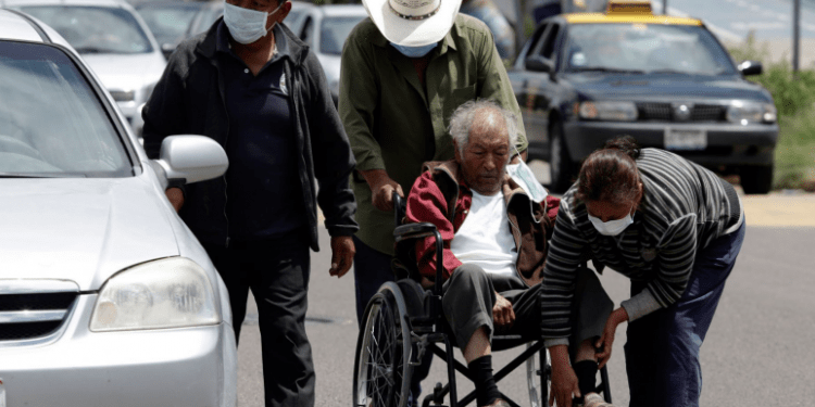 Ocupación hospitalaria por covid aumenta 7 veces: de 1.64 a 11.8%