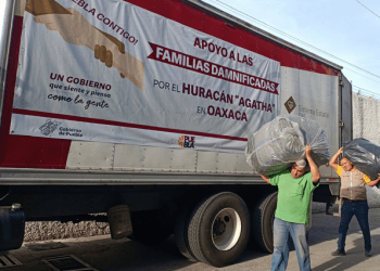 Envía Puebla ayuda a damnificados de Oaxaca