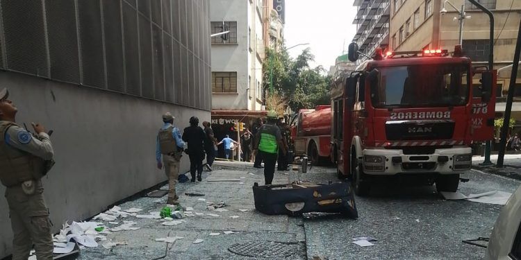 Se registra explosión en edificio del Centro Histórico de CDMX