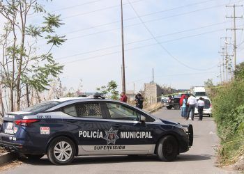 Hombre muere tras ser asaltado y golpeado al sur de la capital poblana