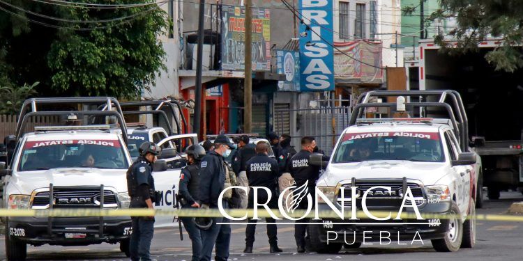 Detienen a siete y decomisan más de 35 toneladas de autopartes en la 46 Poniente 