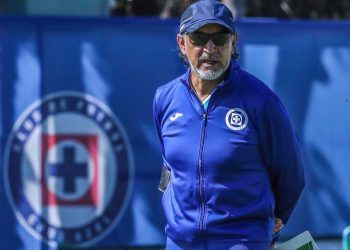 Es oficial: “El Potro” Gutiérrez,  DT interino del Cruz Azul