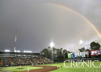 Al borde del abismo; Pericos 8-15 Diablos