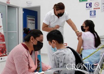 Celebra gobernador contagios a la baja