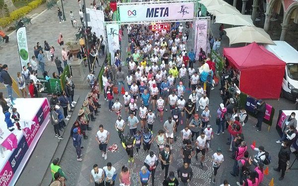 Más de mil 500 personas reunió la 1a Carrera CANACINE en Puebla