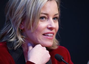 Elizabeth Banks y Sigourney Weaver protagonizan película sobre el aborto
