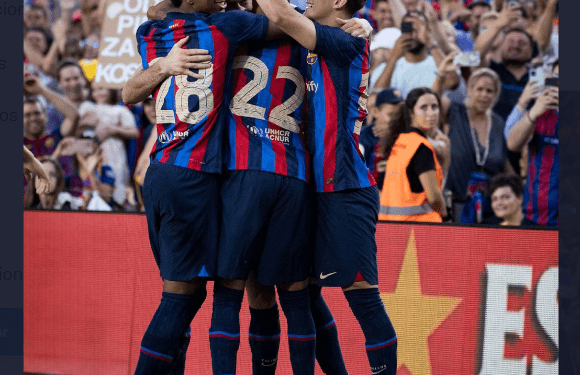 Pumas salió goleado del Camp Nou; cae 0-6 ante Barcelona
