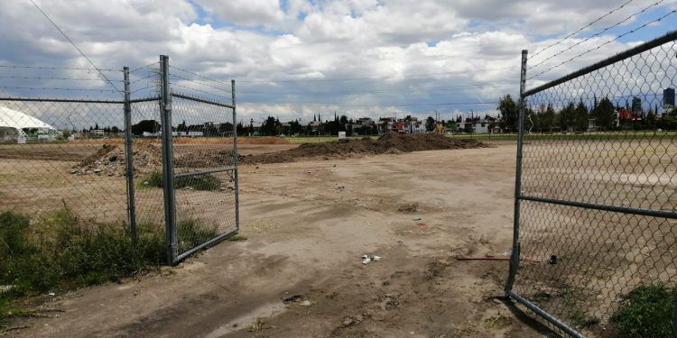Abren campo deportivo al público tras clausura de obra en Cuautlancingo