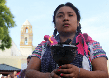 Indígenas, riqueza cultural en condiciones adversas