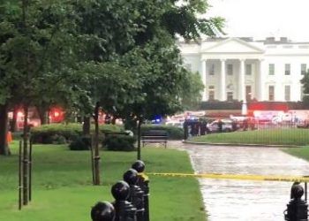 Cae un rayo cerca de la Casa Blanca y mata a dos turistas