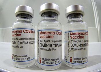 Moderna denunciará a Pfizer y BioNTech por infringir patente de vacuna COVID-19
