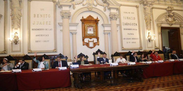 Ayuntamiento de Puebla simplifica trámites para incentivar apertura de negocios