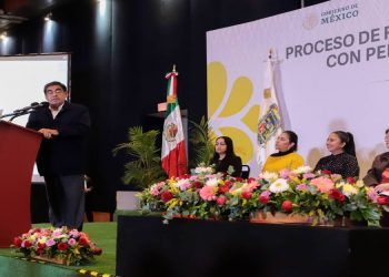 Puebla, a la vanguardia en equidad de género: Miguel Barbosa
