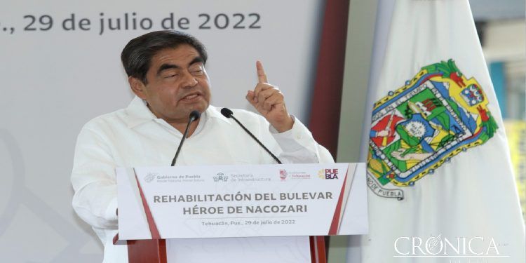 Urge Barbosa dignidad en el caso Salinas