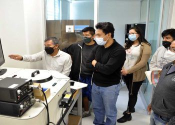 Investigadores de la BUAP modifican materiales para producir efectos luminiscentes