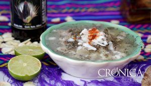 Pozole, el rey de las Fiestas Patrias; lo prefieren sobre tostadas y pambazos