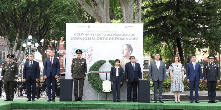 Conmemoran en Puebla el 254 aniversario del natalicio de Josefa Ortiz de Domínguez