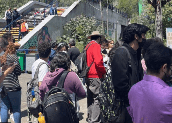 Desalojan Facultad de Ciencias Sociales de la UNAM por amenaza de bomba