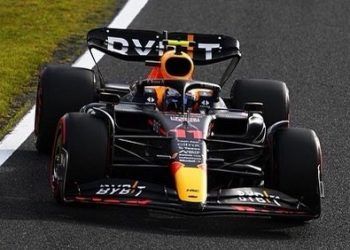 ‘Checo’ Pérez saldrá cuarto y Max Verstappen desde la pole position en Suzuka