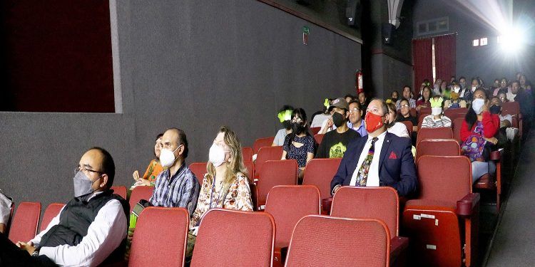 Mirar con el oído, función de “Cine para imaginar”