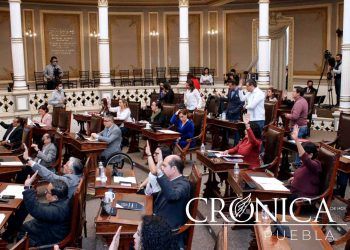 Por mayoría, diputados poblanos aprueban reforma a la Guardia Nacional