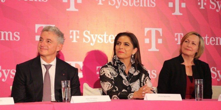 Puebla representa innovación, seguridad y capital humano: Olivia Salomón