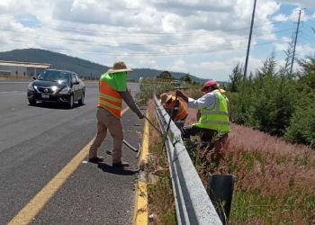 Realizan reparación a carreteras estatales