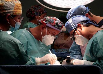 Realiza ISSSTEP noveno trasplante renal del año