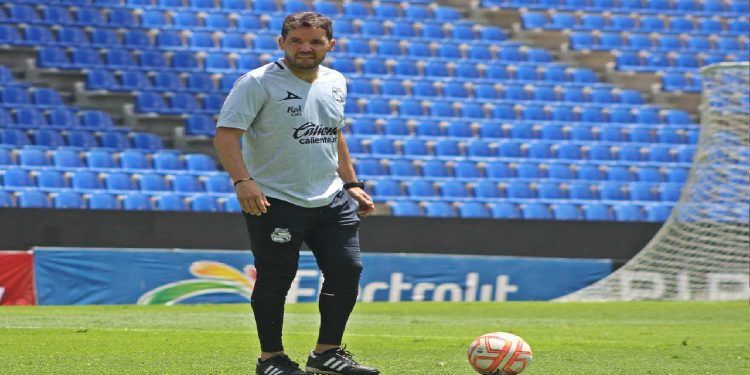 Larcamón: el Puebla, confiado y con la mira puesta en la Liguilla