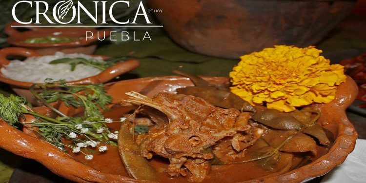 El jueves 20 inicia la fiesta con el mole de caderas