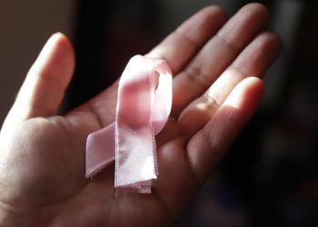 dia-contra-el-cancer-de-mama-401744