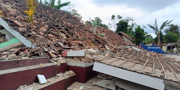 sismo indonesia