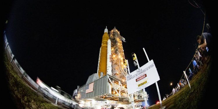 Tras cuatro intentos fallidos, despega con éxito la misión Artemis I de la NASA