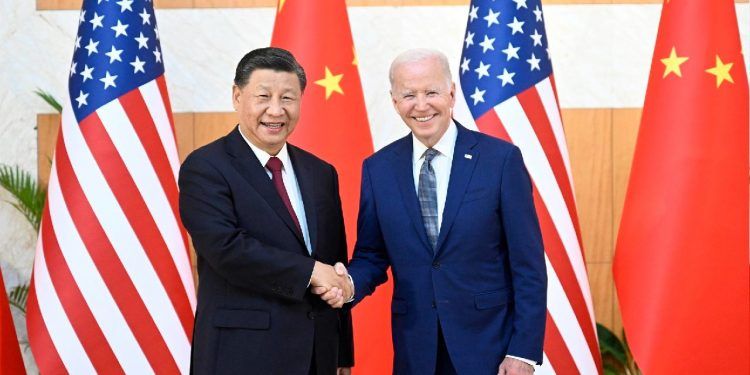 Se reúnen los presidentes de EU y China; se mantienen firmes en sus ‘líneas rojas’