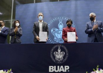 BUAP y Audi firman convenio de colaboración; beneficiará a más de 21 mil estudiantes
