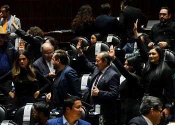 Diputados aprueban en lo general y particular el PEF 2023