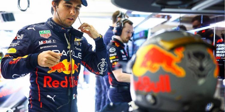 Verstappen gana la pole del GP de Abu Dabi; ‘Checo’ Pérez, en segunda posición