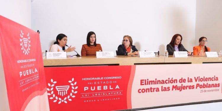 Congreso de Puebla conmemora el Día de la Eliminación de la Violencia contra las Mujeres