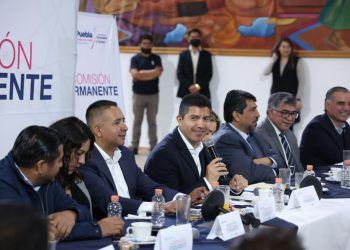 Presenta Eduardo Rivera el ‘Paseo de Luces’ ante la Comisión Permanente por Puebla