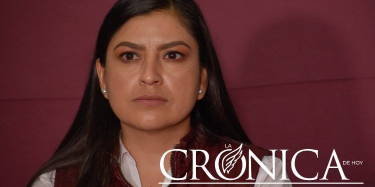 LA LARGA NOCHE NEGRA QUE LE VIENE A CLAUDIA RIVERA VIVANCO