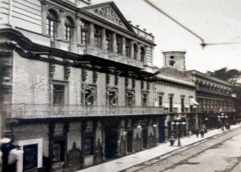 IN MEMORIAM / EL ORGULLO DEL SEÑOR ARRONTE