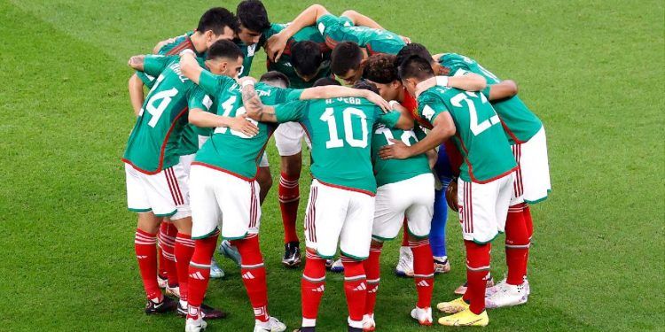 México: meter goles y un milagro para clasificar a octavos de final